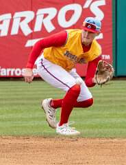 25: 04-13 - BlueClaws Action-2