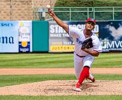 51: 04-27 - BlueClaws Action-2