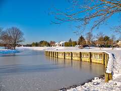 30: 12-16 Snowy Golf Course