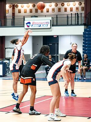 17: BrookdaleBasketball_2026-17