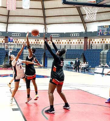 27: BrookdaleBasketball_2026-27