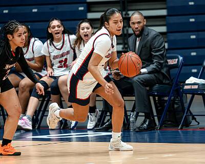 8: BrookdaleBasketball_2026-8