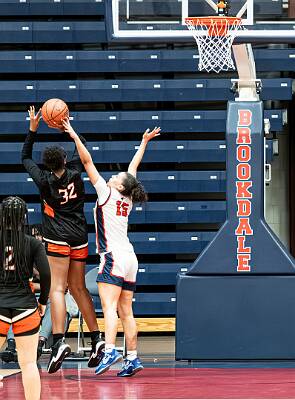 98: BrookdaleBasketball_2026-98