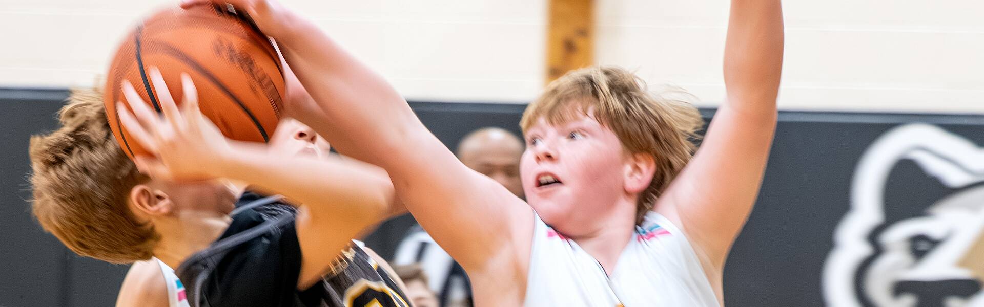 Click to show or hide the buttons