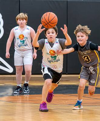 14: ptPleasantBasketball-14