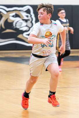 43: ptPleasantBasketball-43