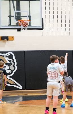 61: ptPleasantBasketball-61