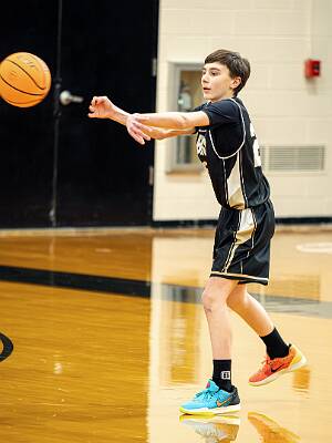 21: ptPleasantBasketball-133