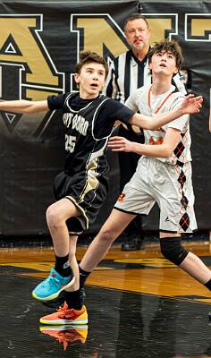 23: ptPleasantBasketball-135