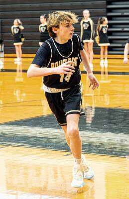 53: ptPleasantBasketball-165