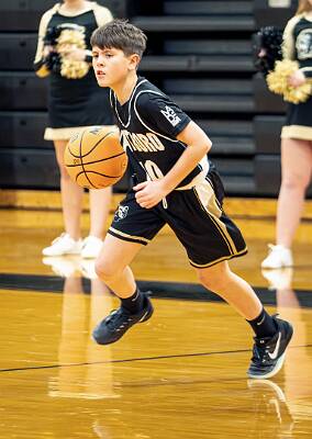 13: ptPleasantBasketball-180