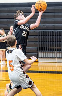 40: ptPleasantBasketball-106