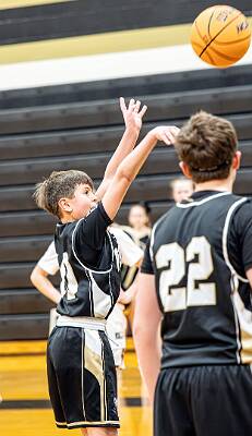 56: ptPleasantBasketball-122