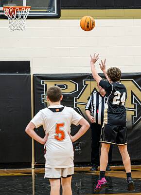 7: ptPleasantBasketball-73
